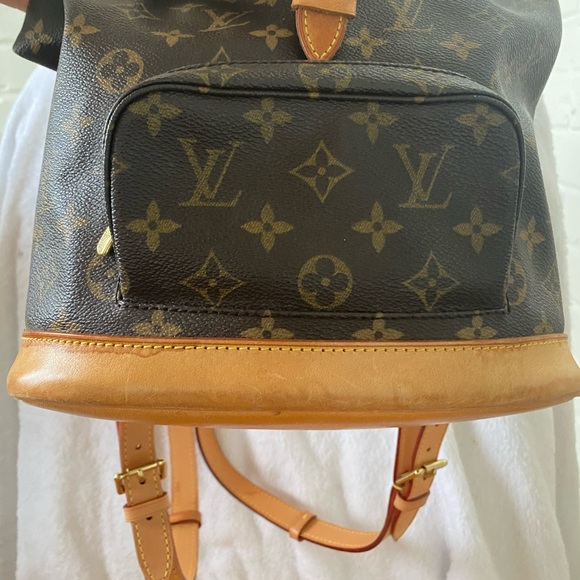 *LOUIS VUITTON MONTSOURIS BACKPACK* w/ new straps - Picture 7 of 16